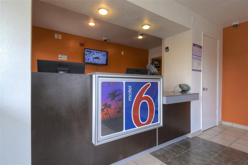 Motel 6-Baldwin Park, Ca - Los Angeles الشعار الصورة